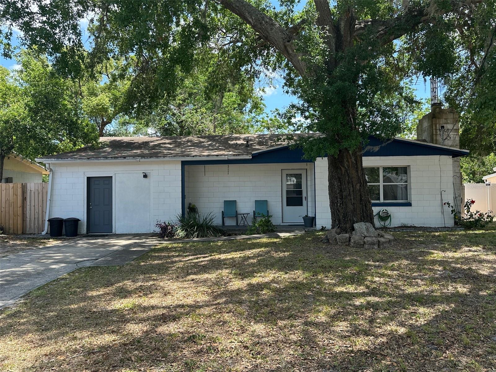 Details for 890 Emerald Drive, MOUNT DORA, FL 32757