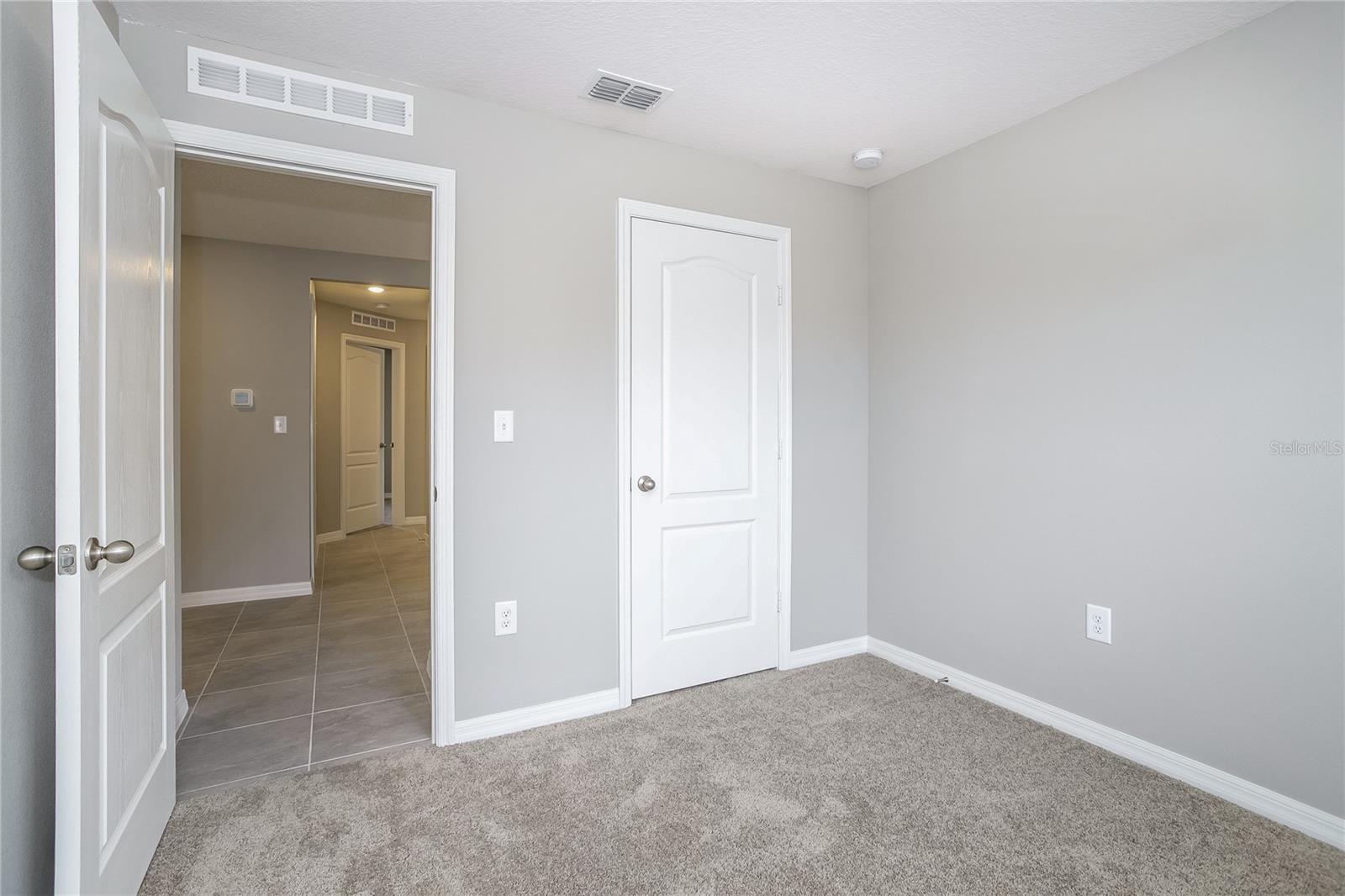 Listing photo id 9 for 1361 Brenway Drive