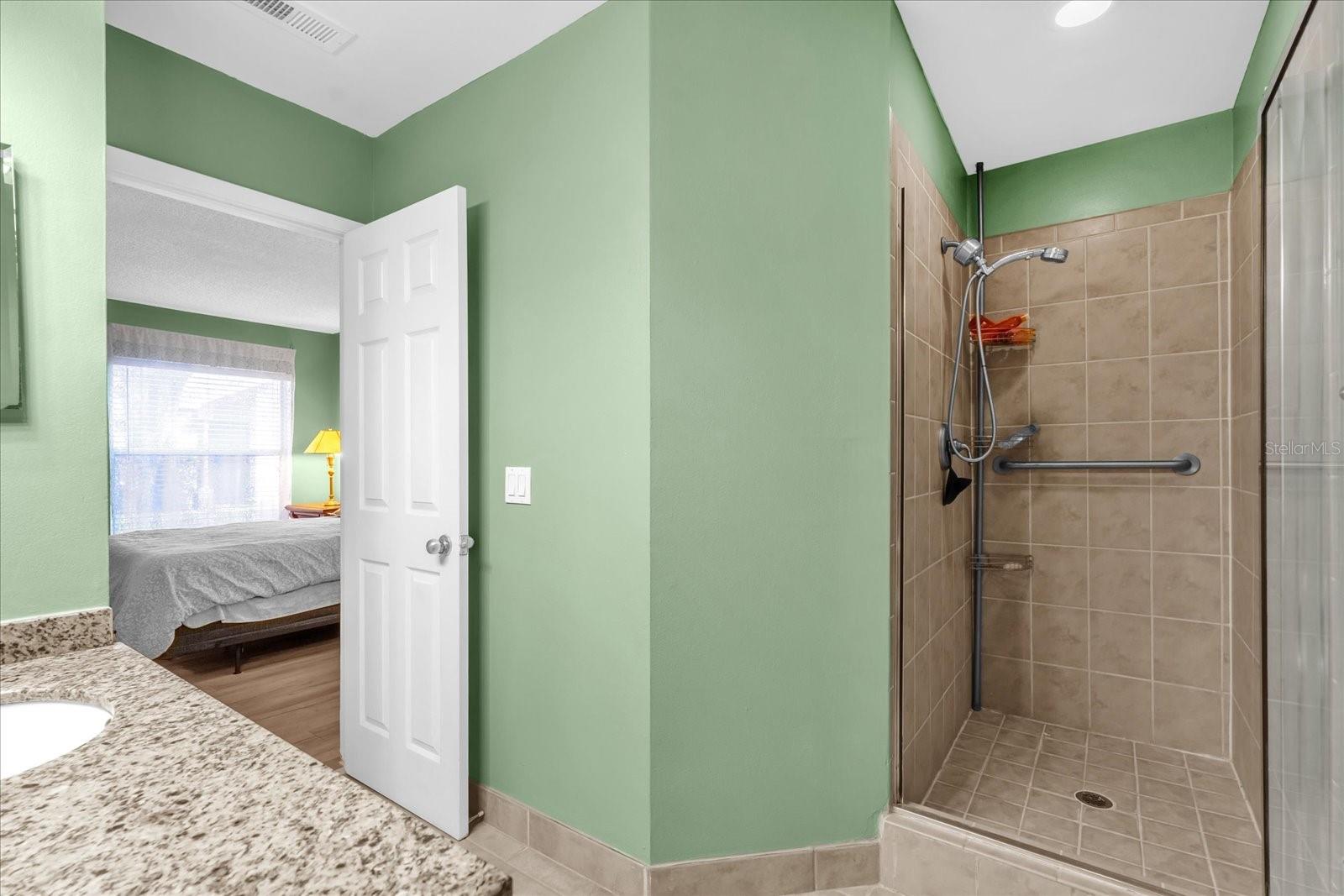 Image 12 of 24 For 5452 Michigan Street 7