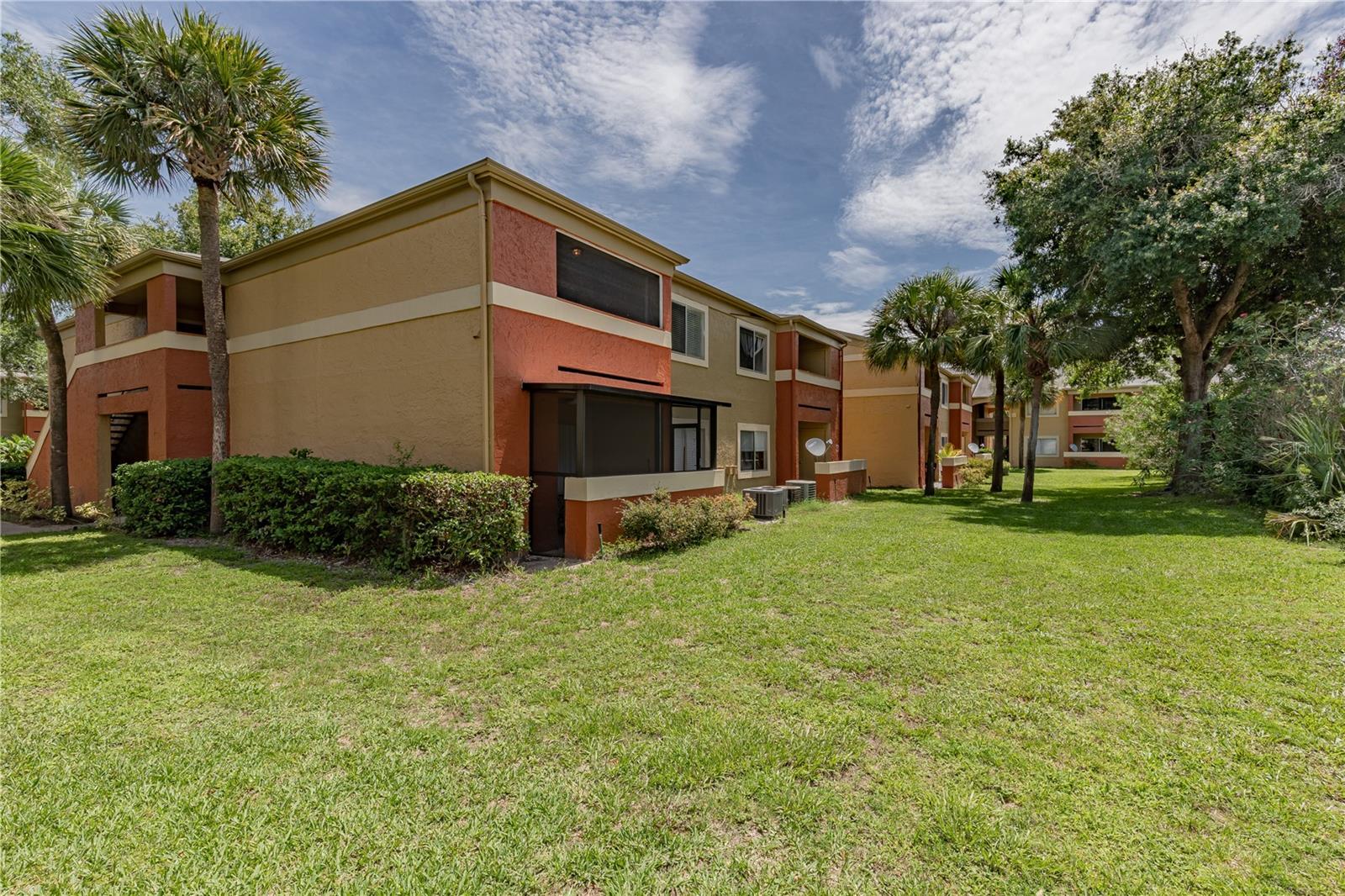 Image 3 of 12 For 612 Kenwick Circle 205