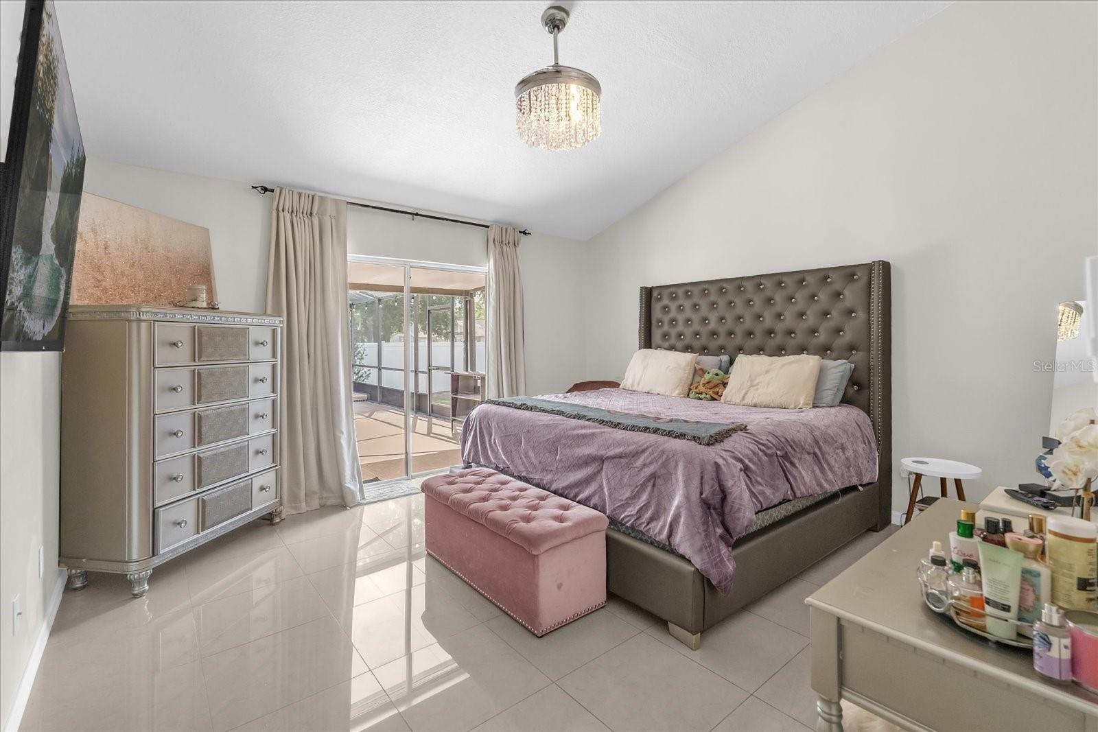 Image 16 of 31 For 418 Robyns Glenn Road