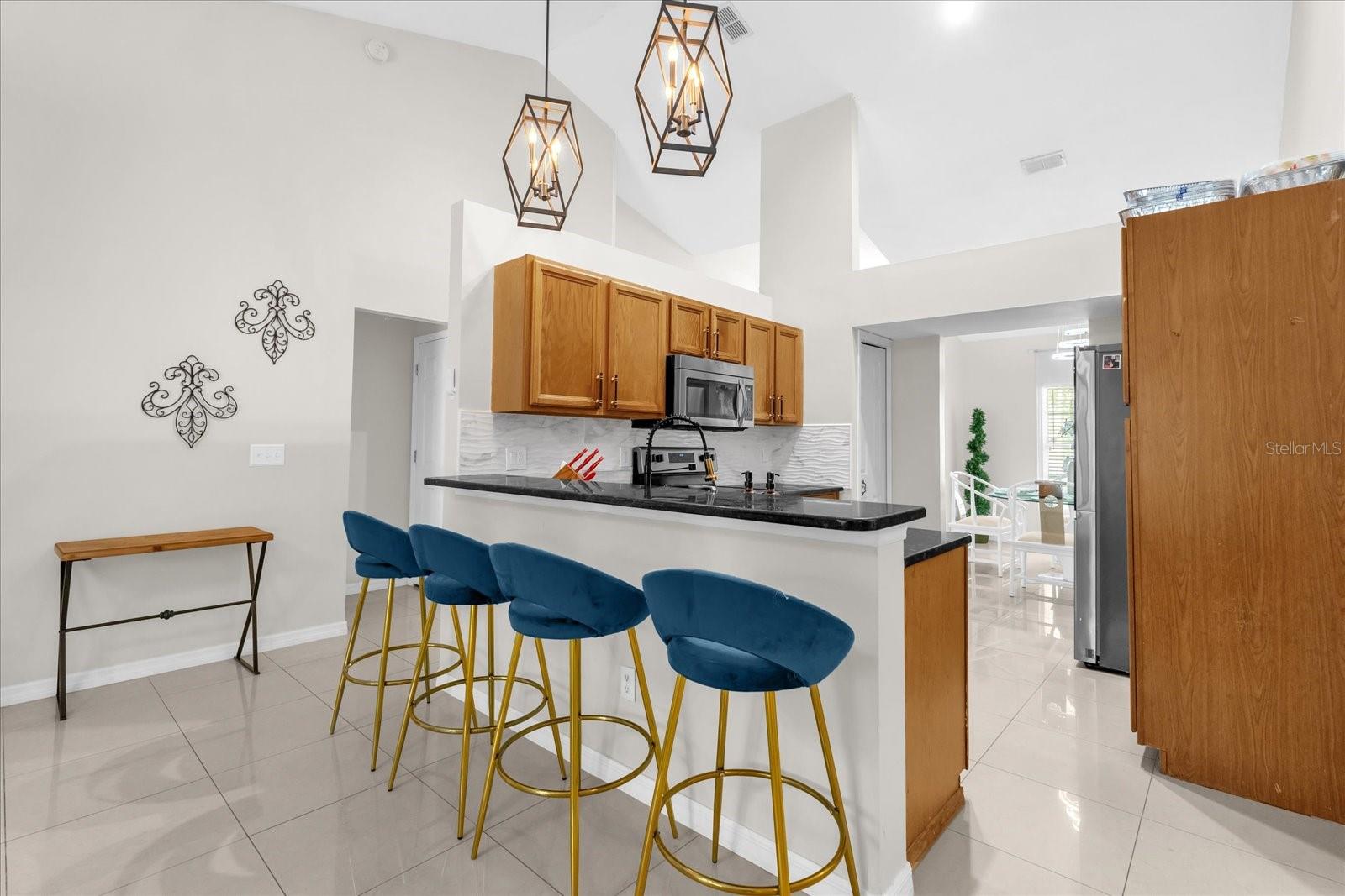 Image 7 of 31 For 418 Robyns Glenn Road