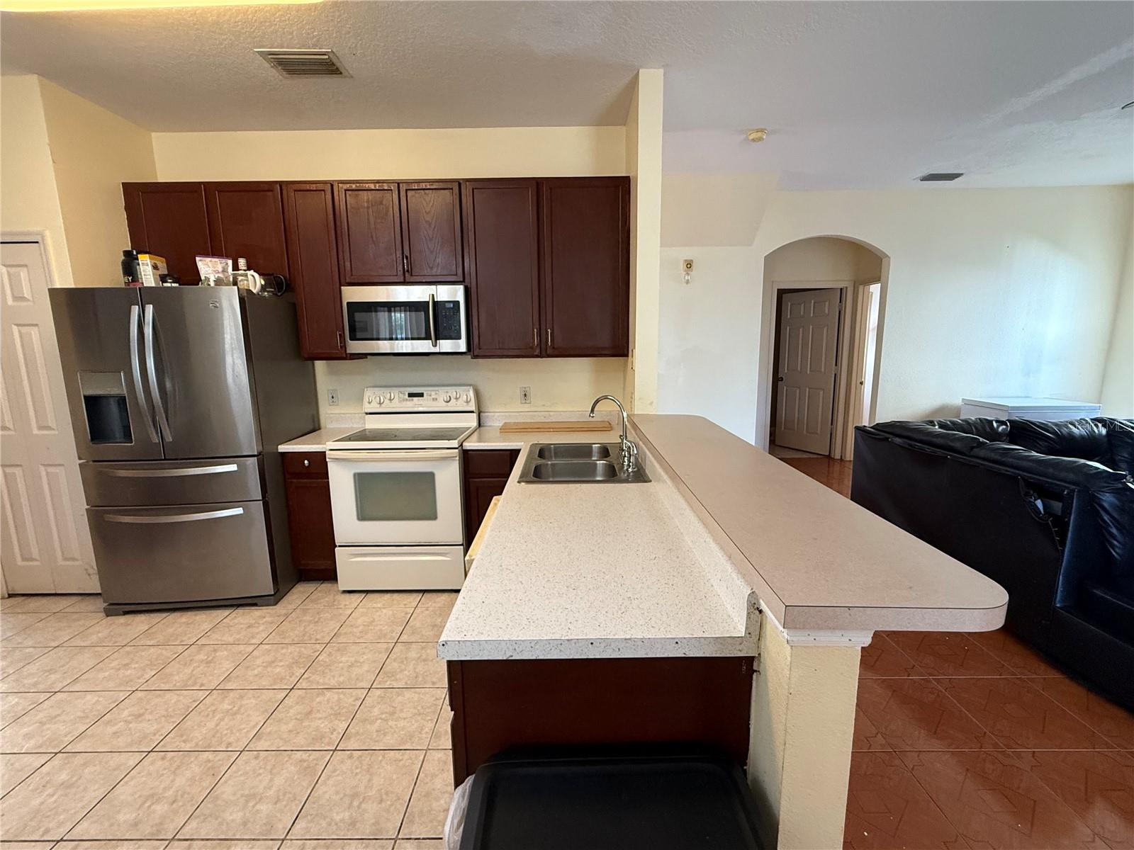 Image 14 of 37 For 2530 Baykal Drive