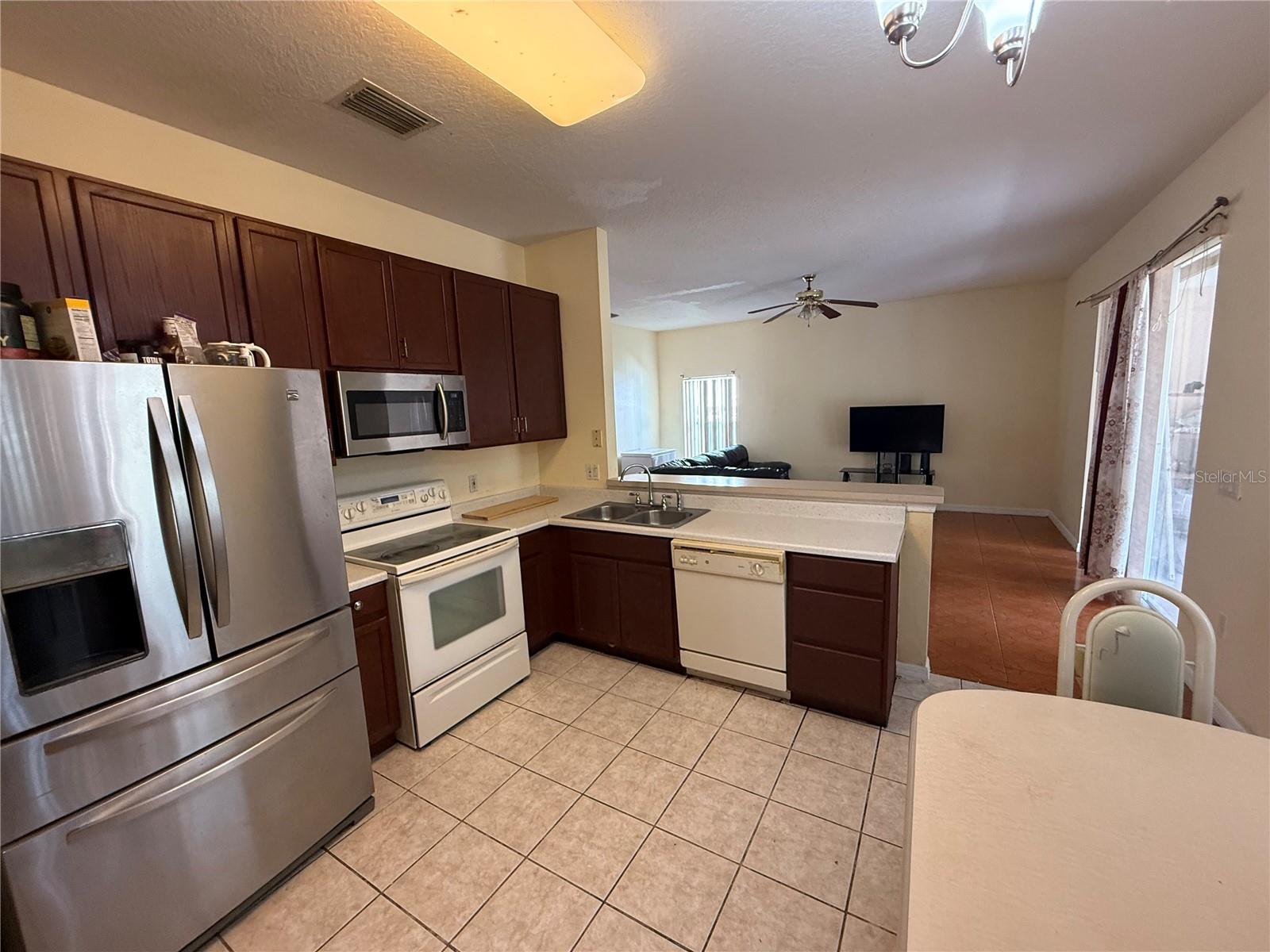 Image 15 of 37 For 2530 Baykal Drive