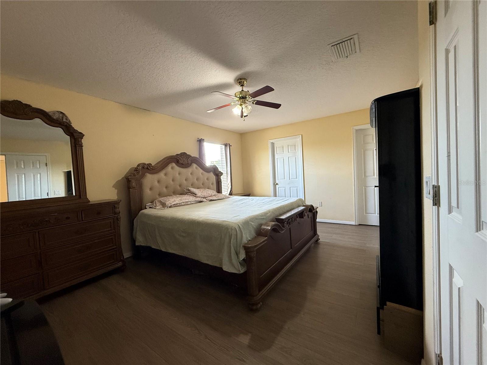 Image 21 of 37 For 2530 Baykal Drive