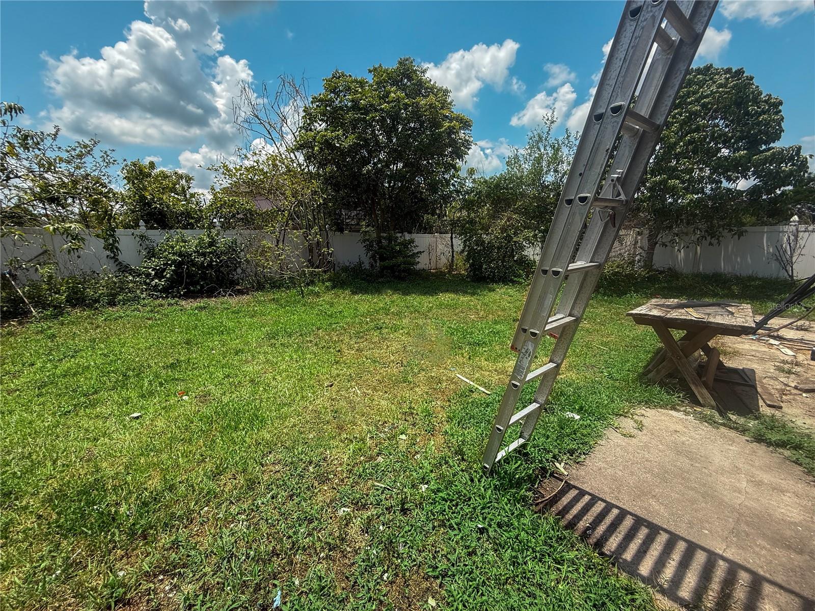 Image 36 of 37 For 2530 Baykal Drive