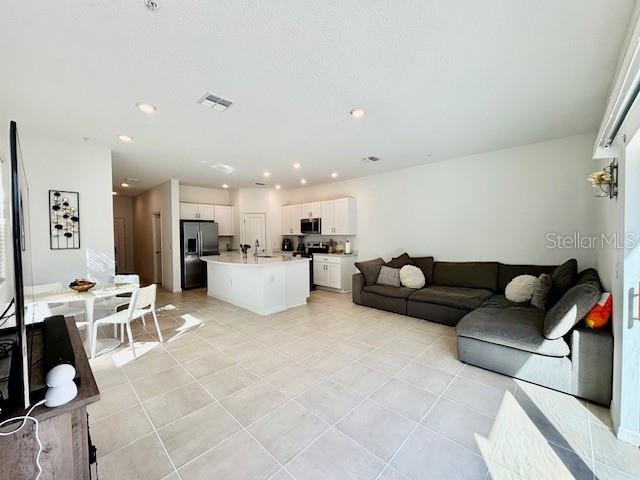 Image 4 of 9 For 4520 Calvary Way