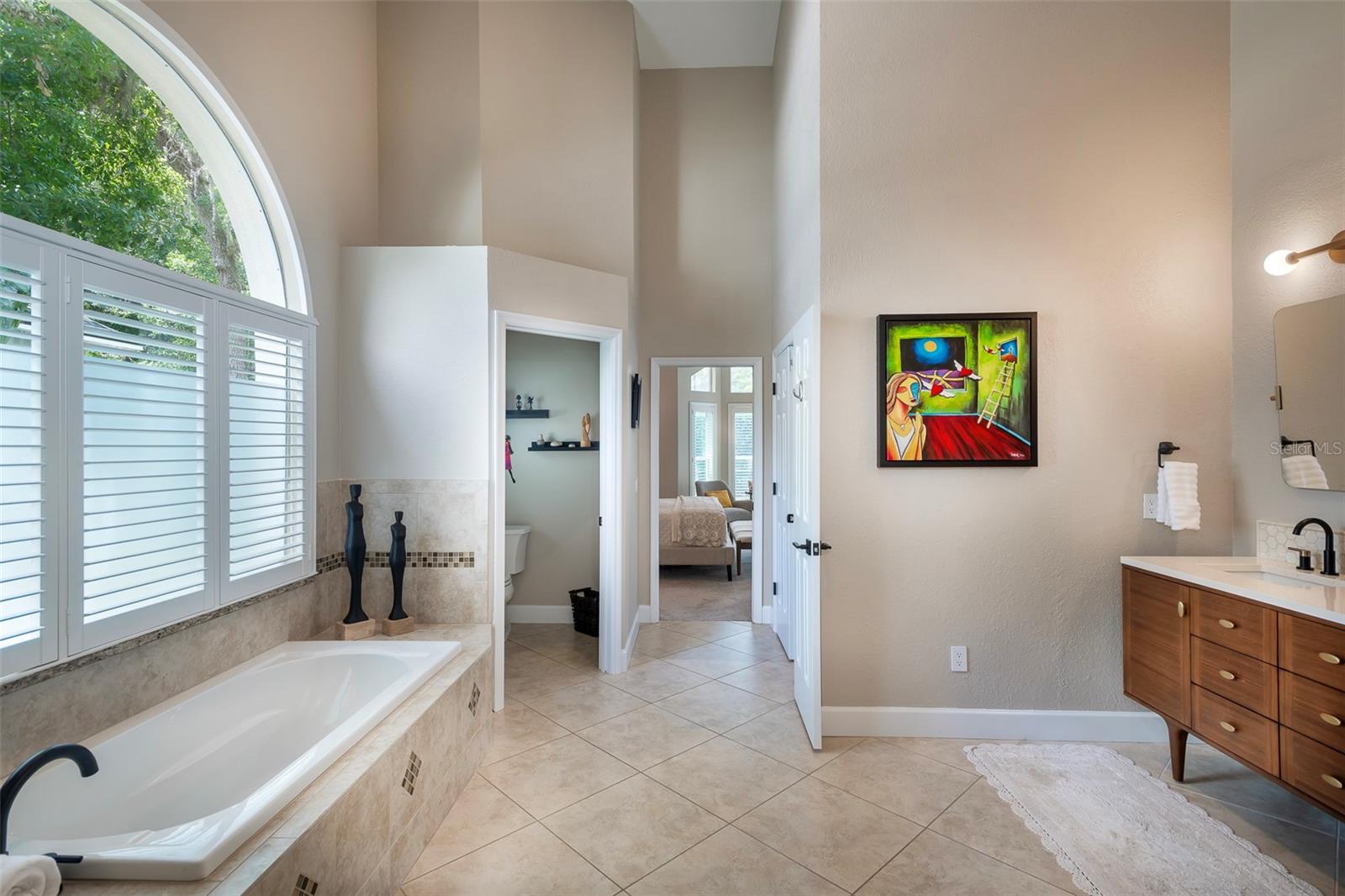 Image 20 of 51 For 4819 Shoreline Circle