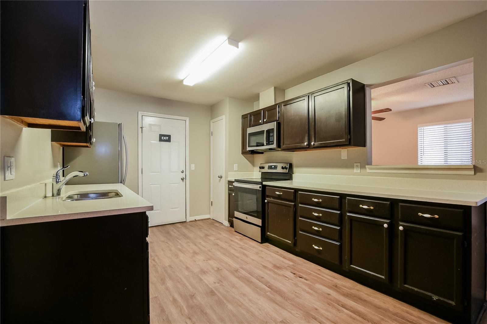 Image 6 of 17 For 2997 Moore Drive