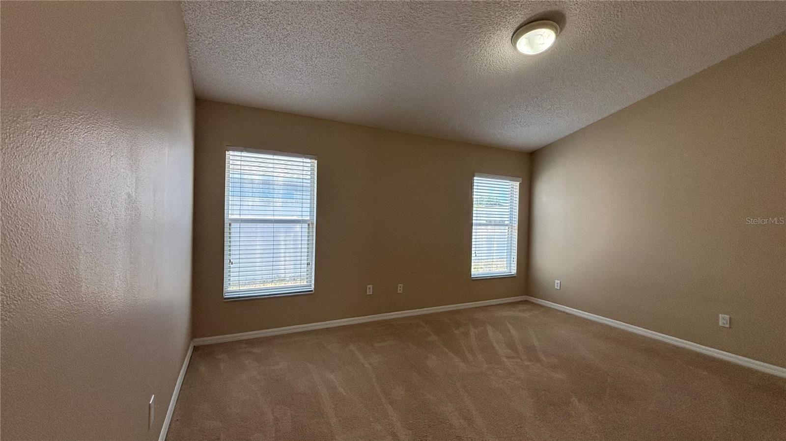 Image 13 of 25 For 252 Bramley Court
