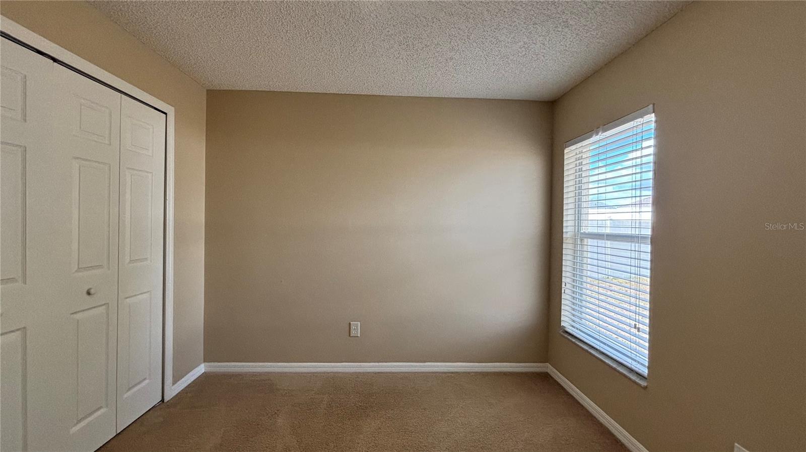 Image 17 of 25 For 252 Bramley Court