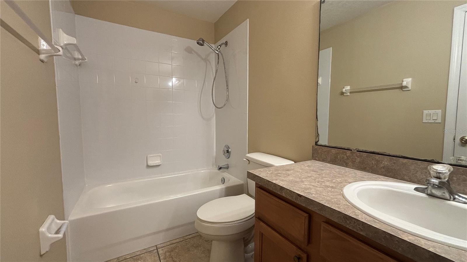 Image 23 of 25 For 252 Bramley Court