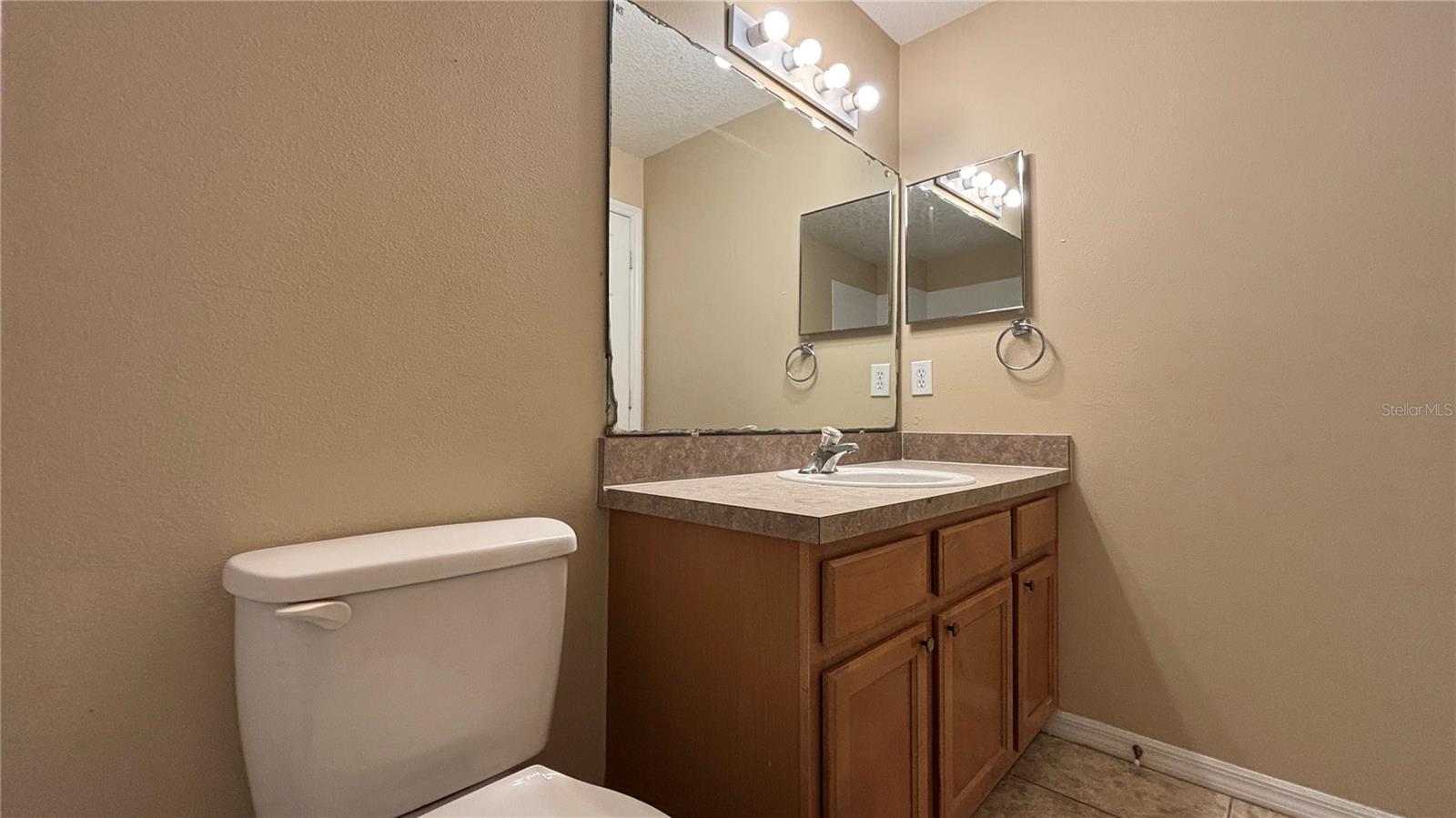Image 24 of 25 For 252 Bramley Court