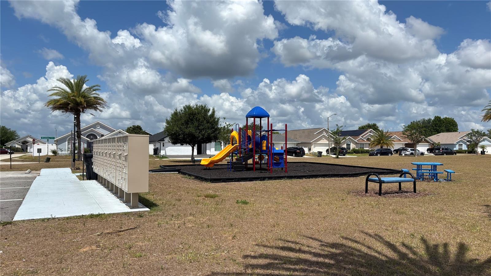 Image 5 of 25 For 252 Bramley Court