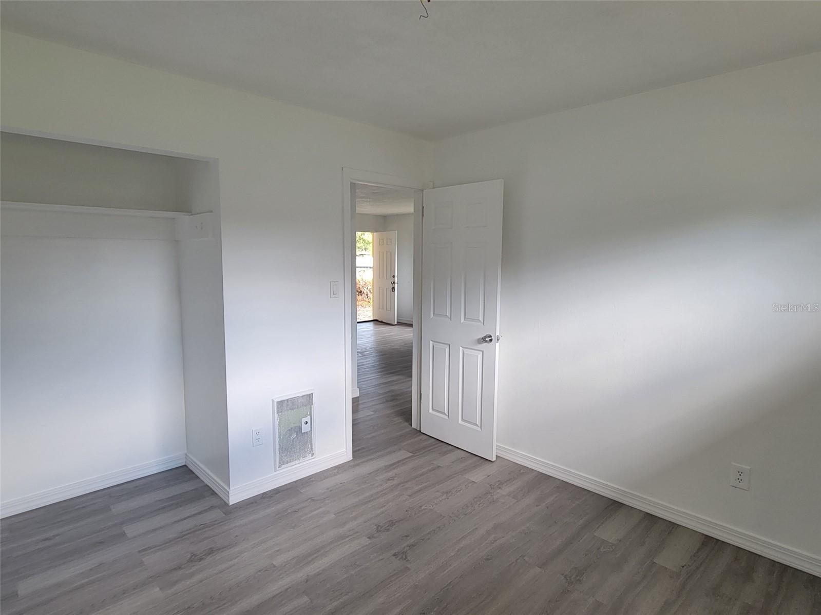Image 12 of 20 For 5335 Andrus Avenue