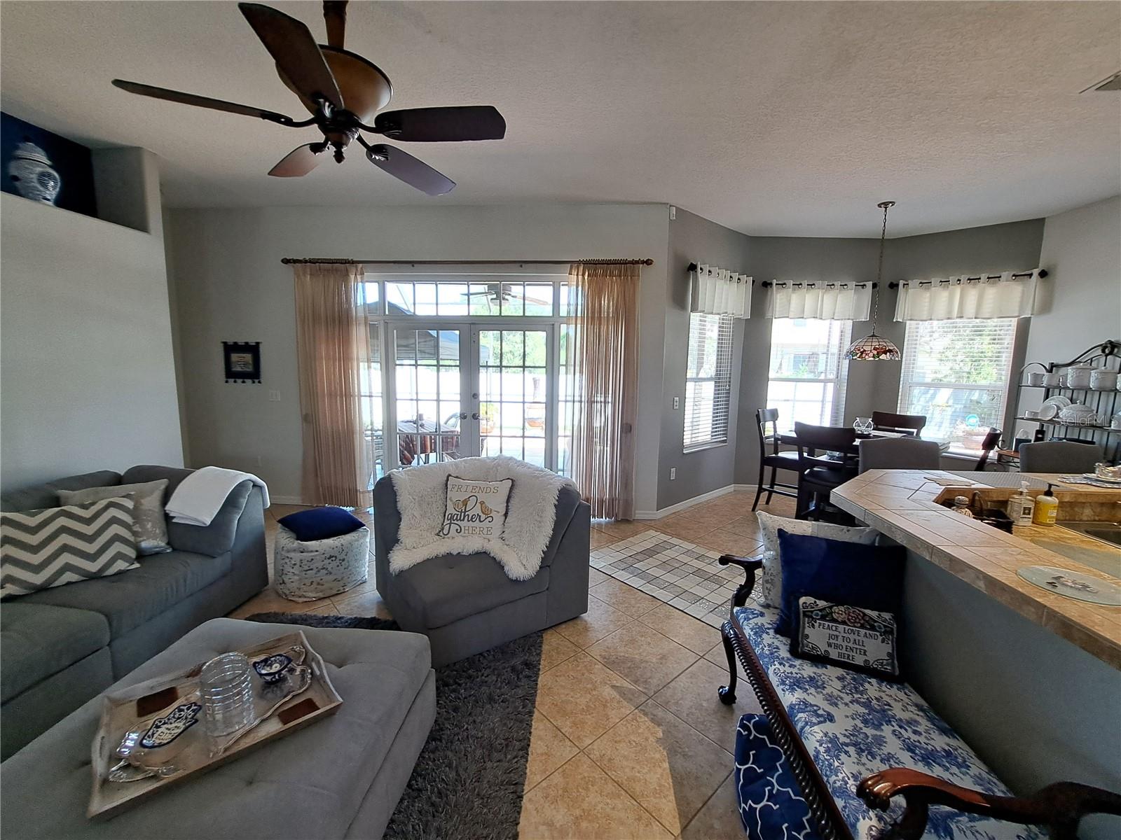 Image 15 of 47 For 2863 Middleton Circle
