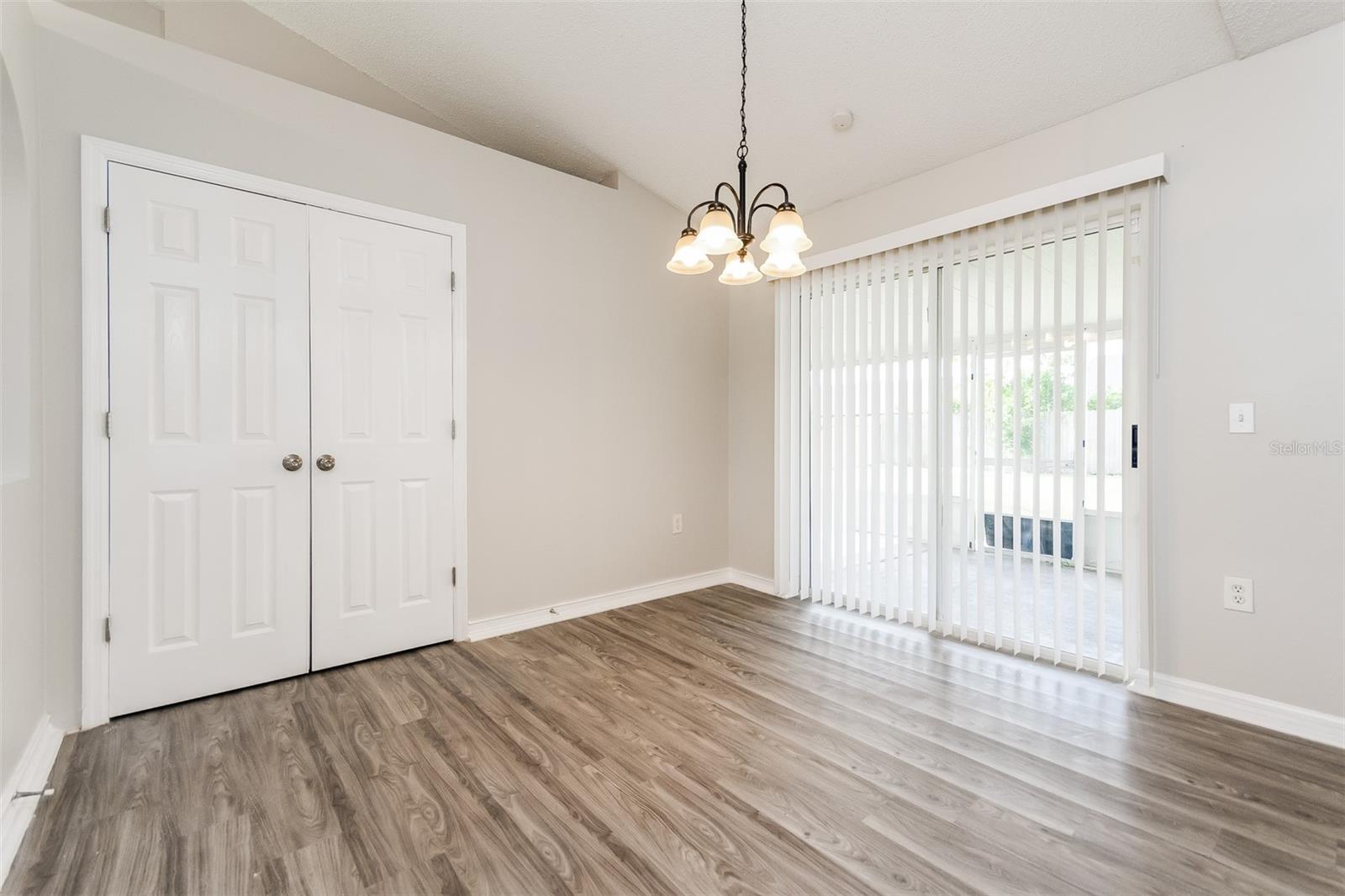 Image 5 of 16 For 210 Dalton Drive