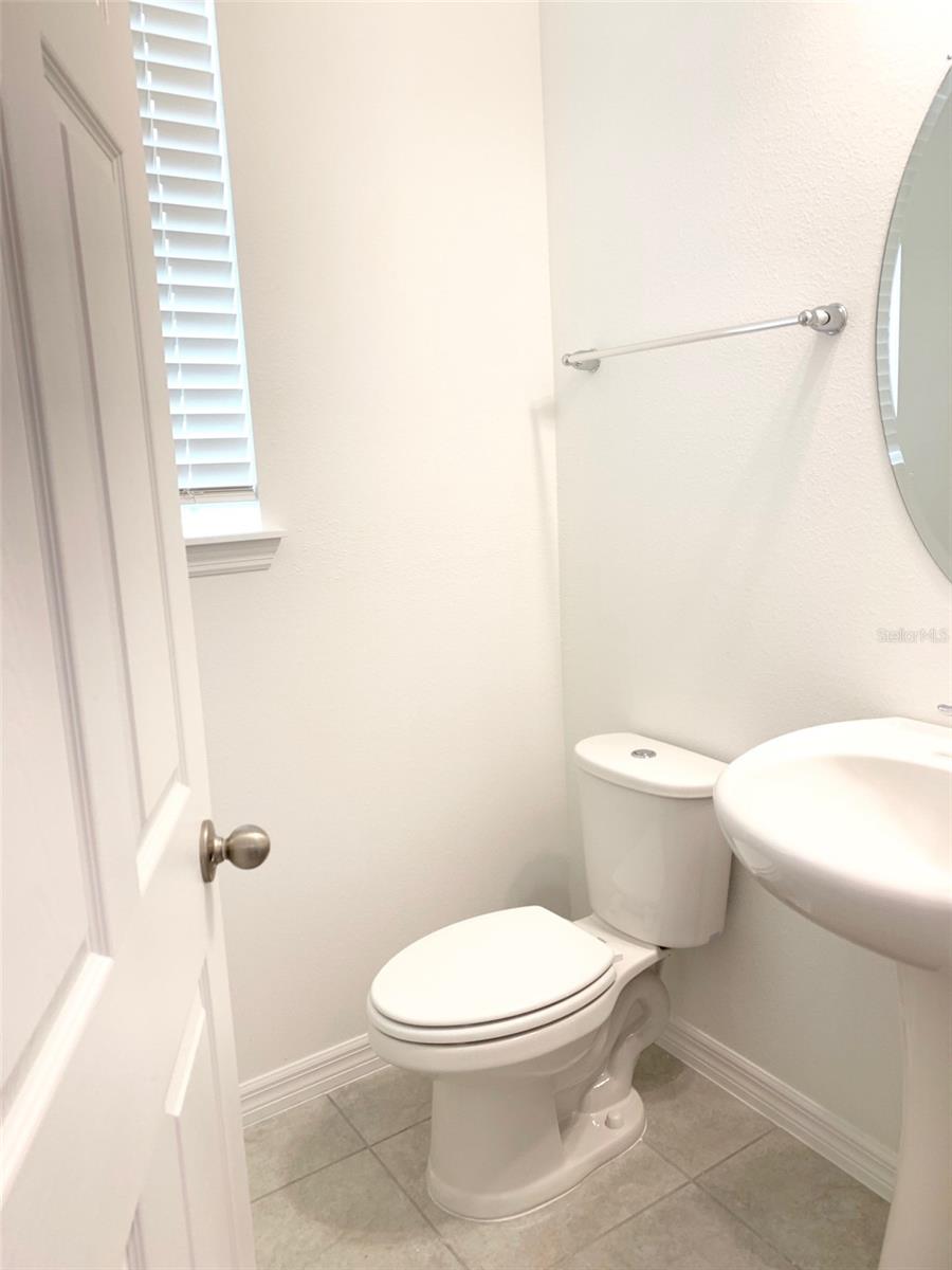 Image 10 of 30 For 10348 Austrina Oak Loop