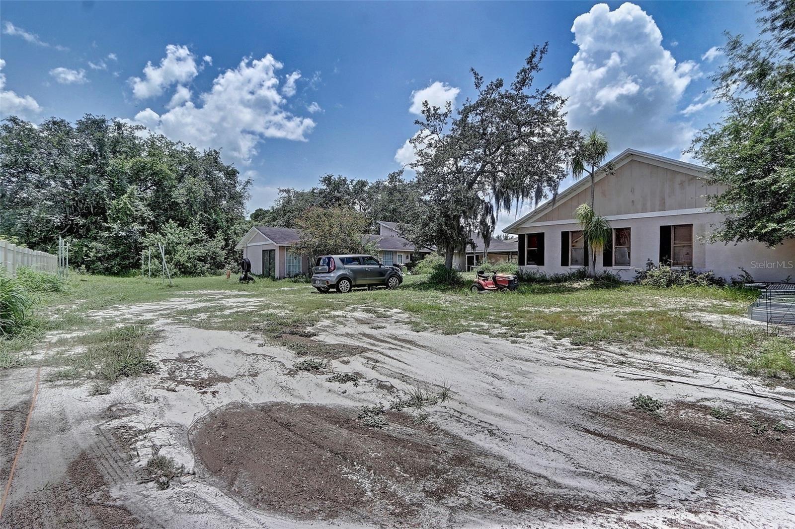 Image 15 of 18 For 11624 Delmar Avenue