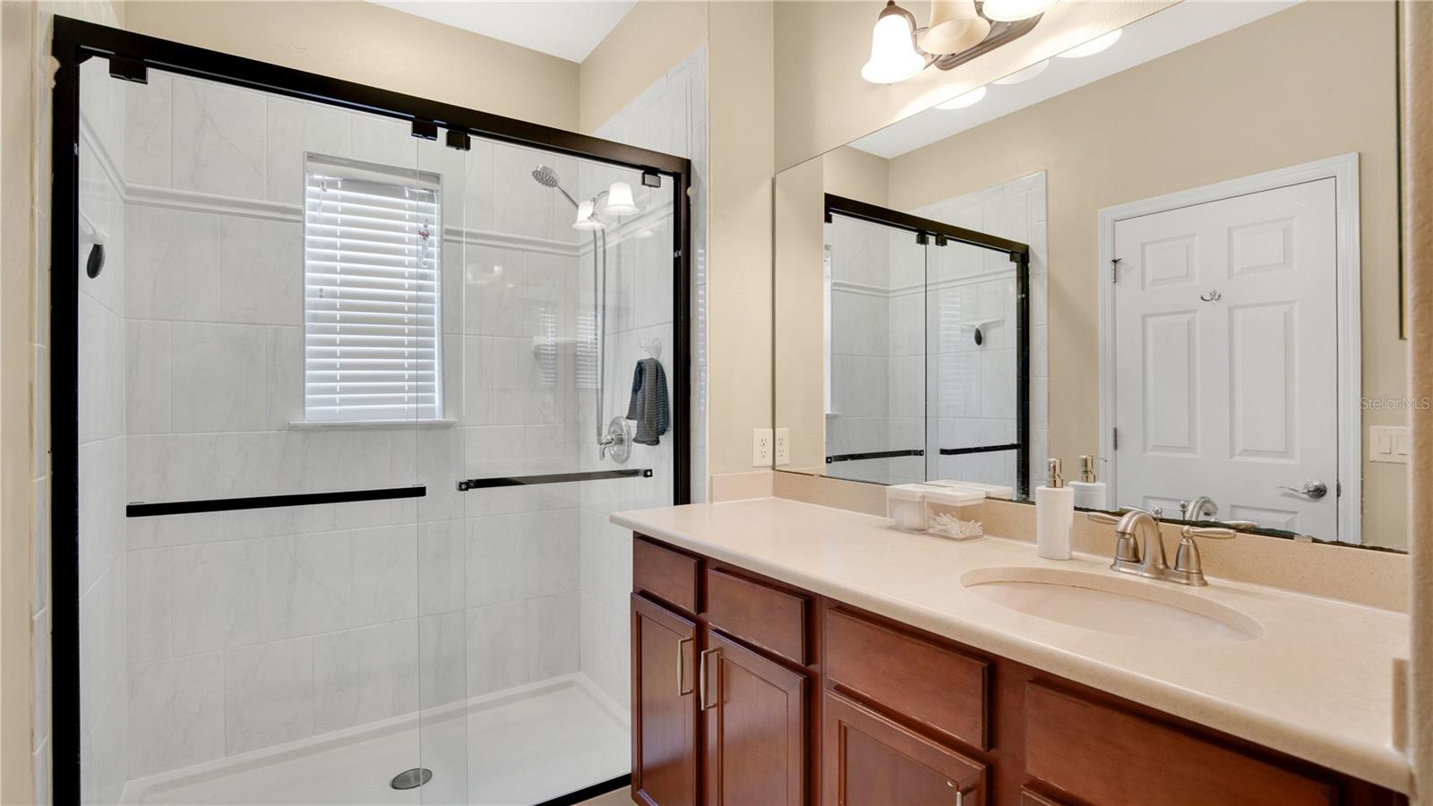 Image 19 of 30 For 628 Pensacola Lane