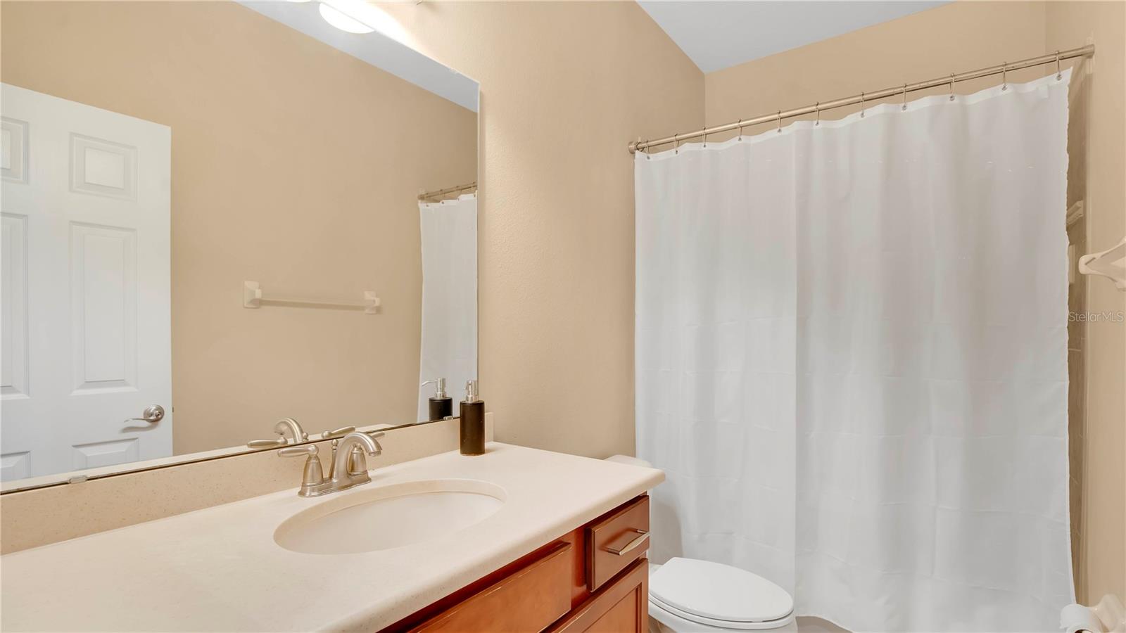 Image 21 of 30 For 628 Pensacola Lane