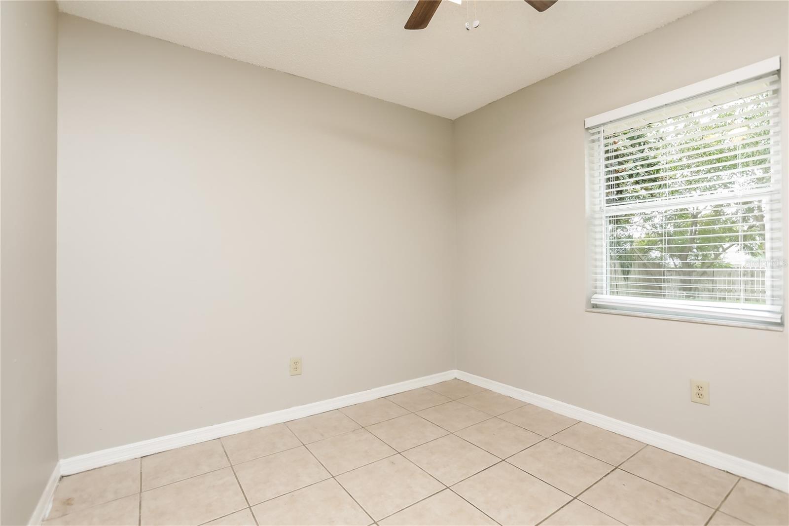 Image 11 of 15 For 109 Sumter Street
