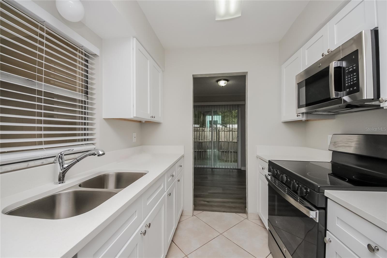 Image 7 of 16 For 3423 Silverwood Drive