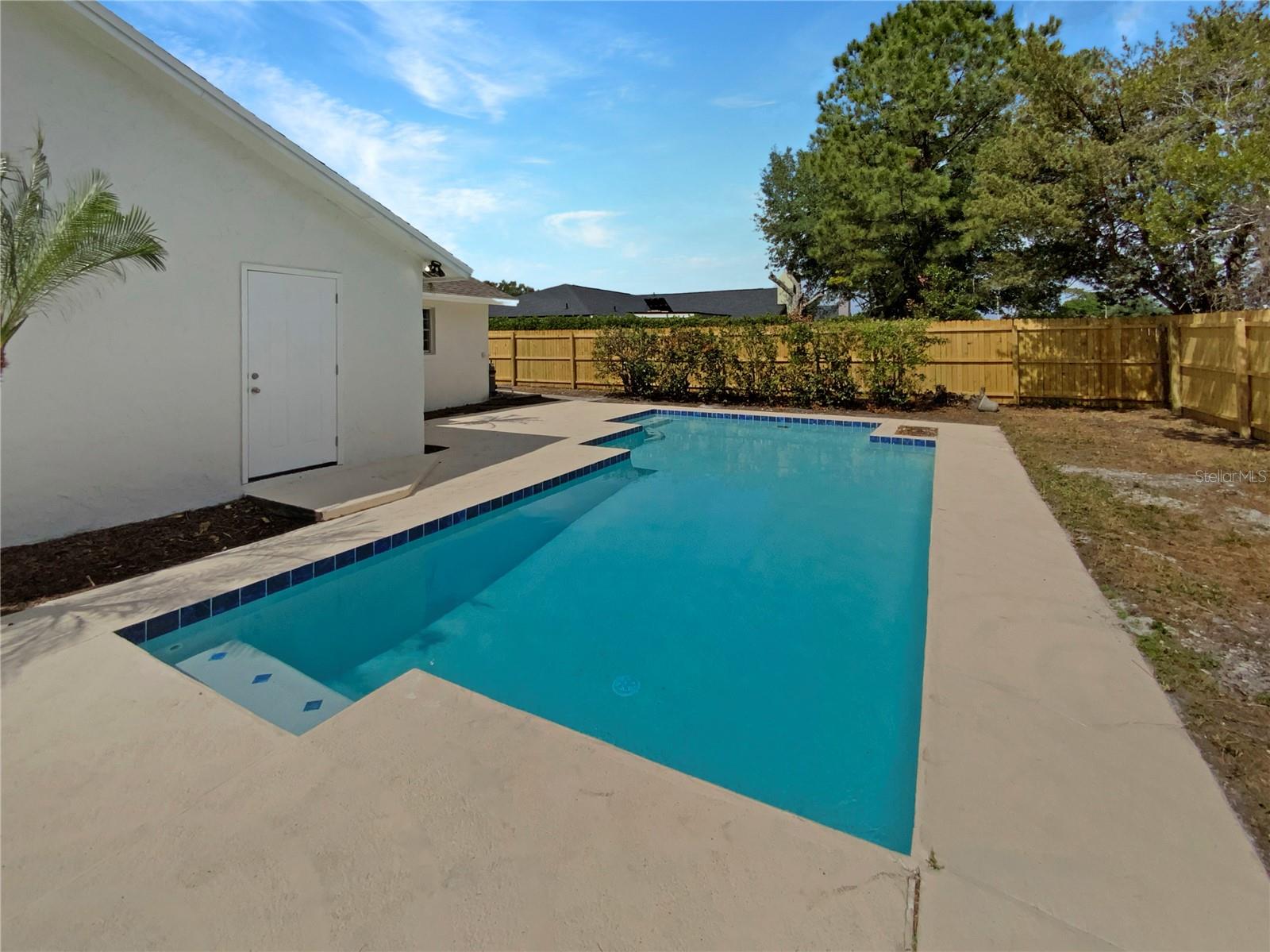 Image 12 of 32 For 9345 Buttonwood Street