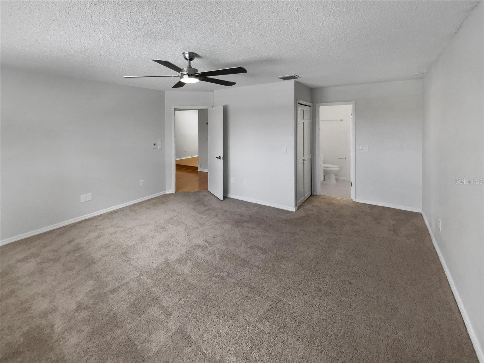 Image 26 of 32 For 9345 Buttonwood Street
