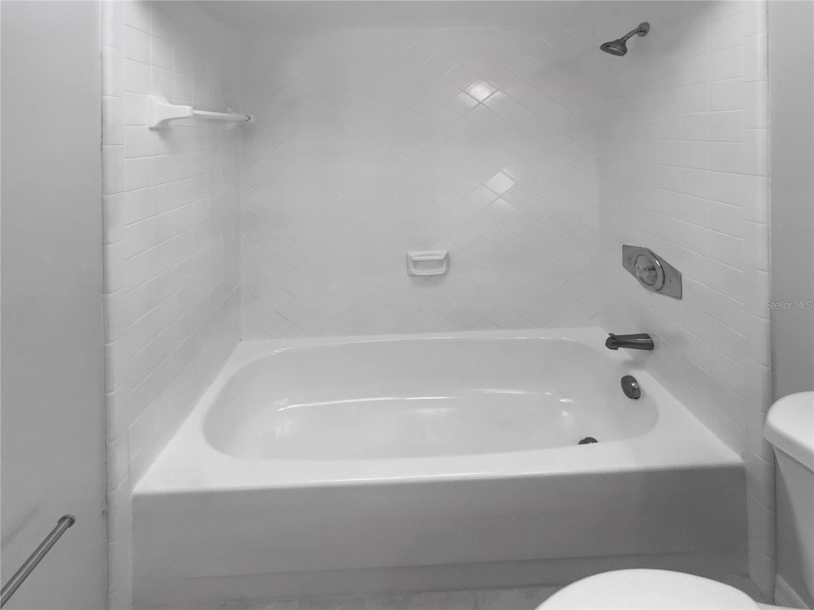 Image 31 of 32 For 9345 Buttonwood Street