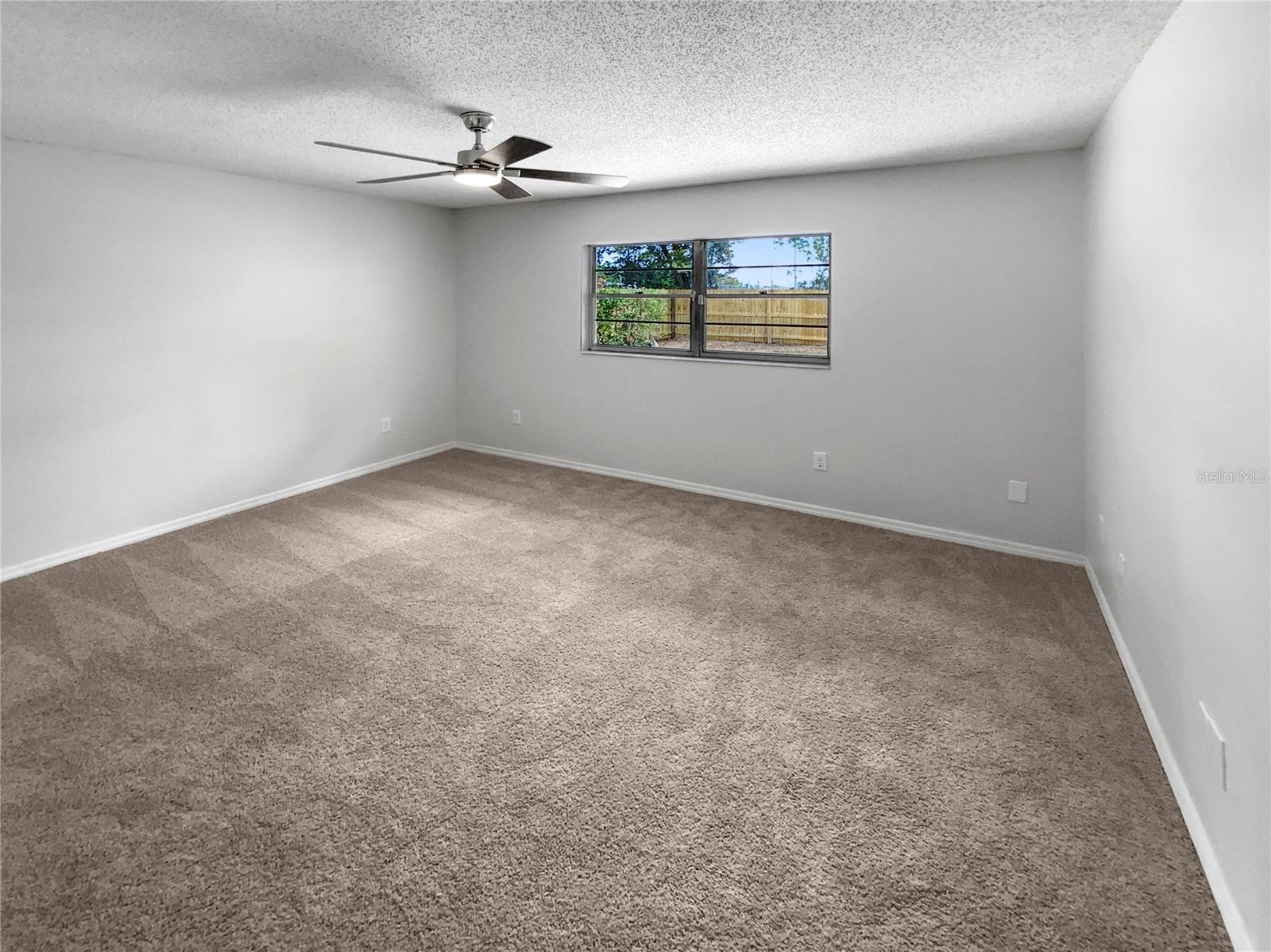 Image 5 of 32 For 9345 Buttonwood Street