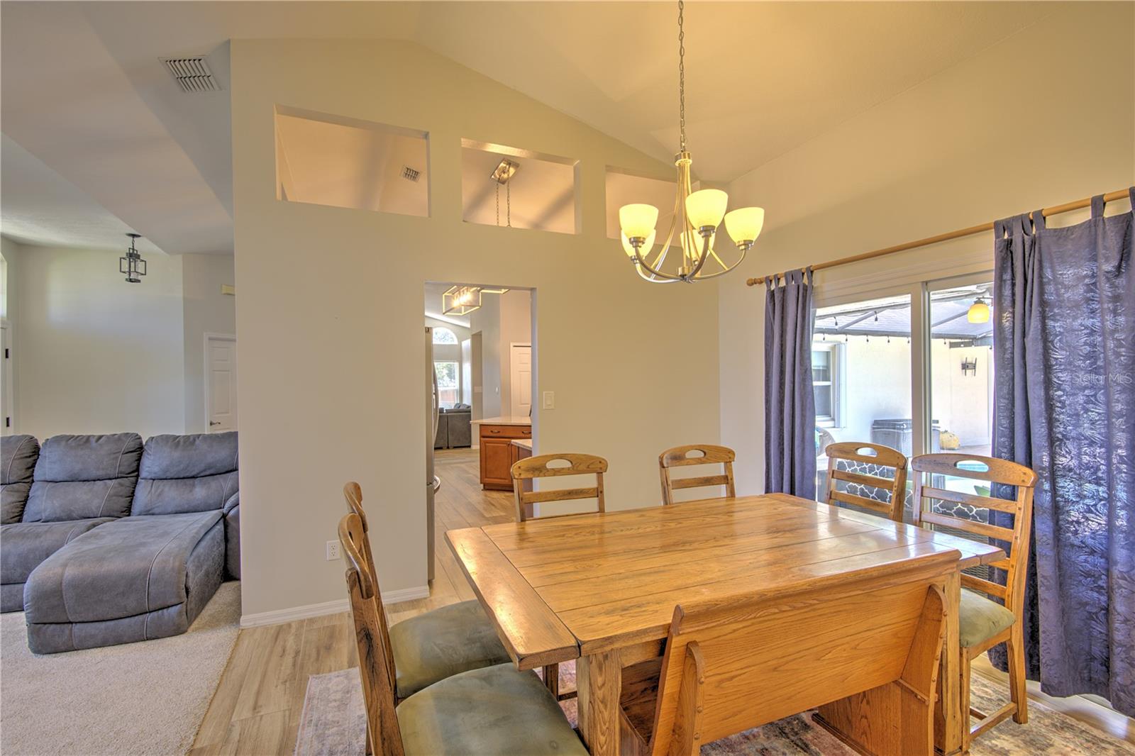 Image 10 of 53 For 2850 Babylon Court