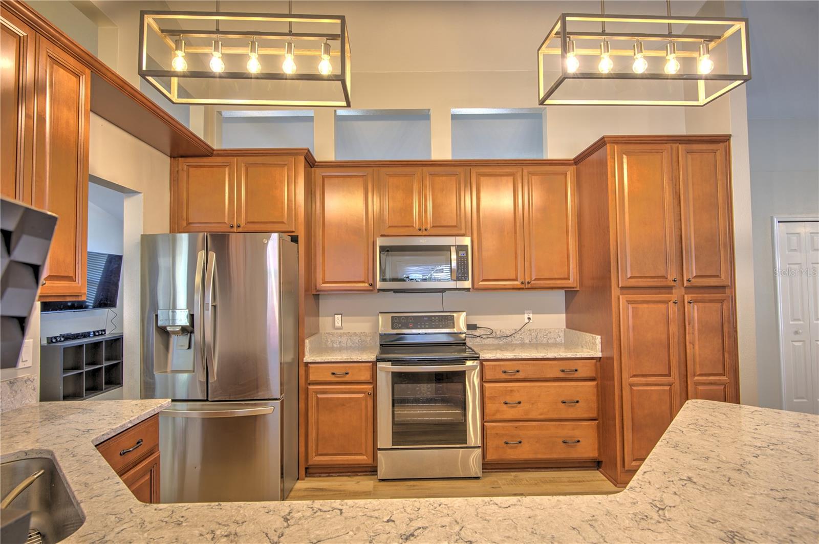 Image 14 of 53 For 2850 Babylon Court