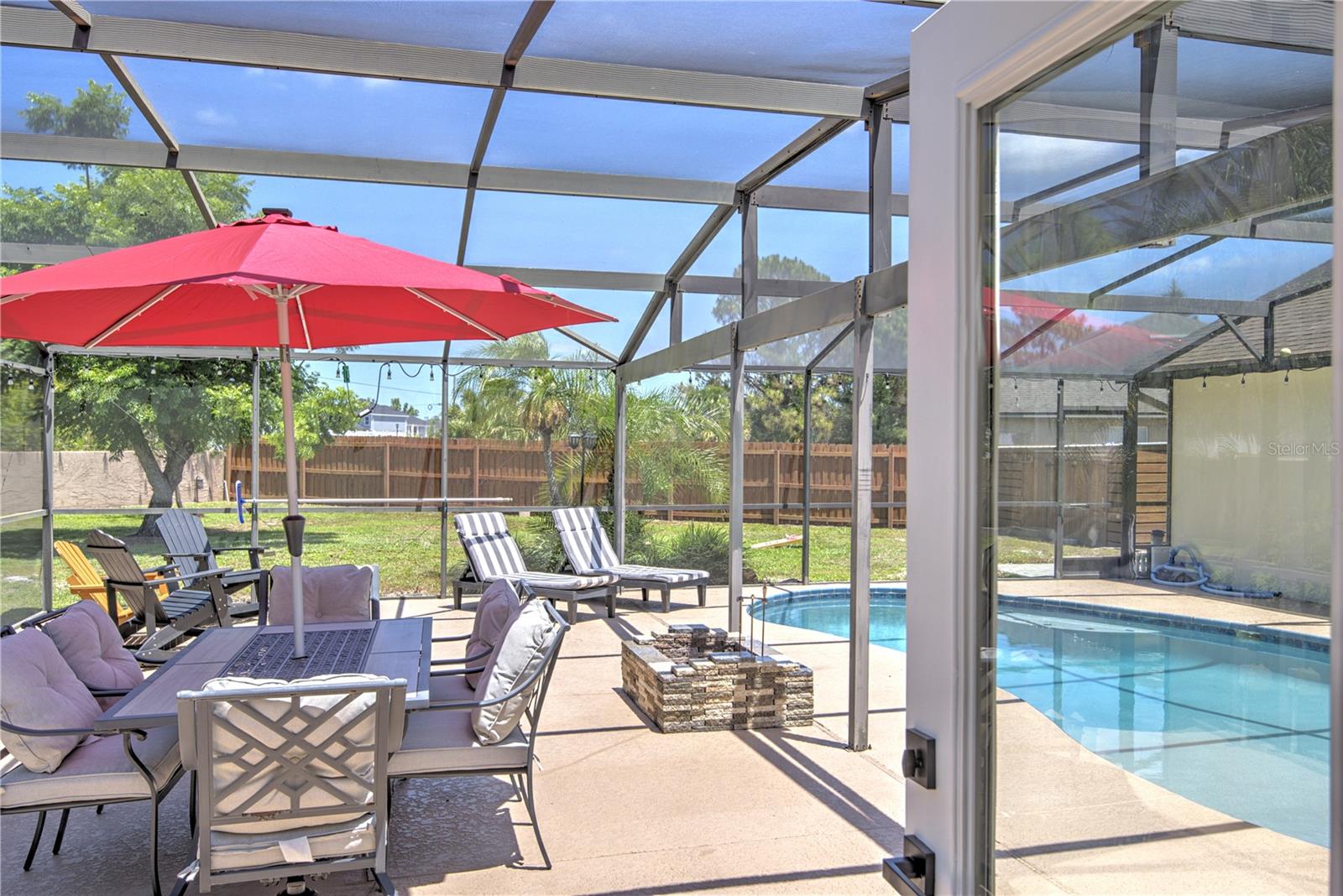 Image 24 of 53 For 2850 Babylon Court