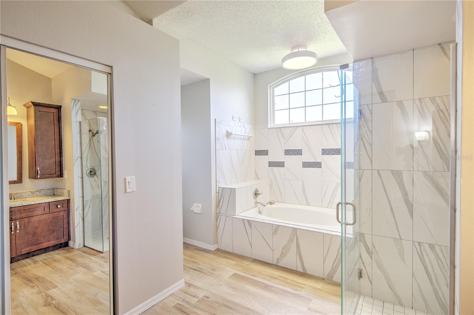 Image 30 of 53 For 2850 Babylon Court