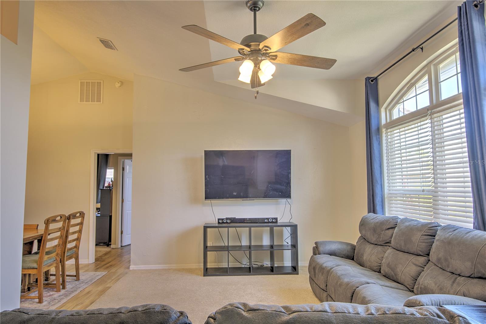 Image 8 of 53 For 2850 Babylon Court