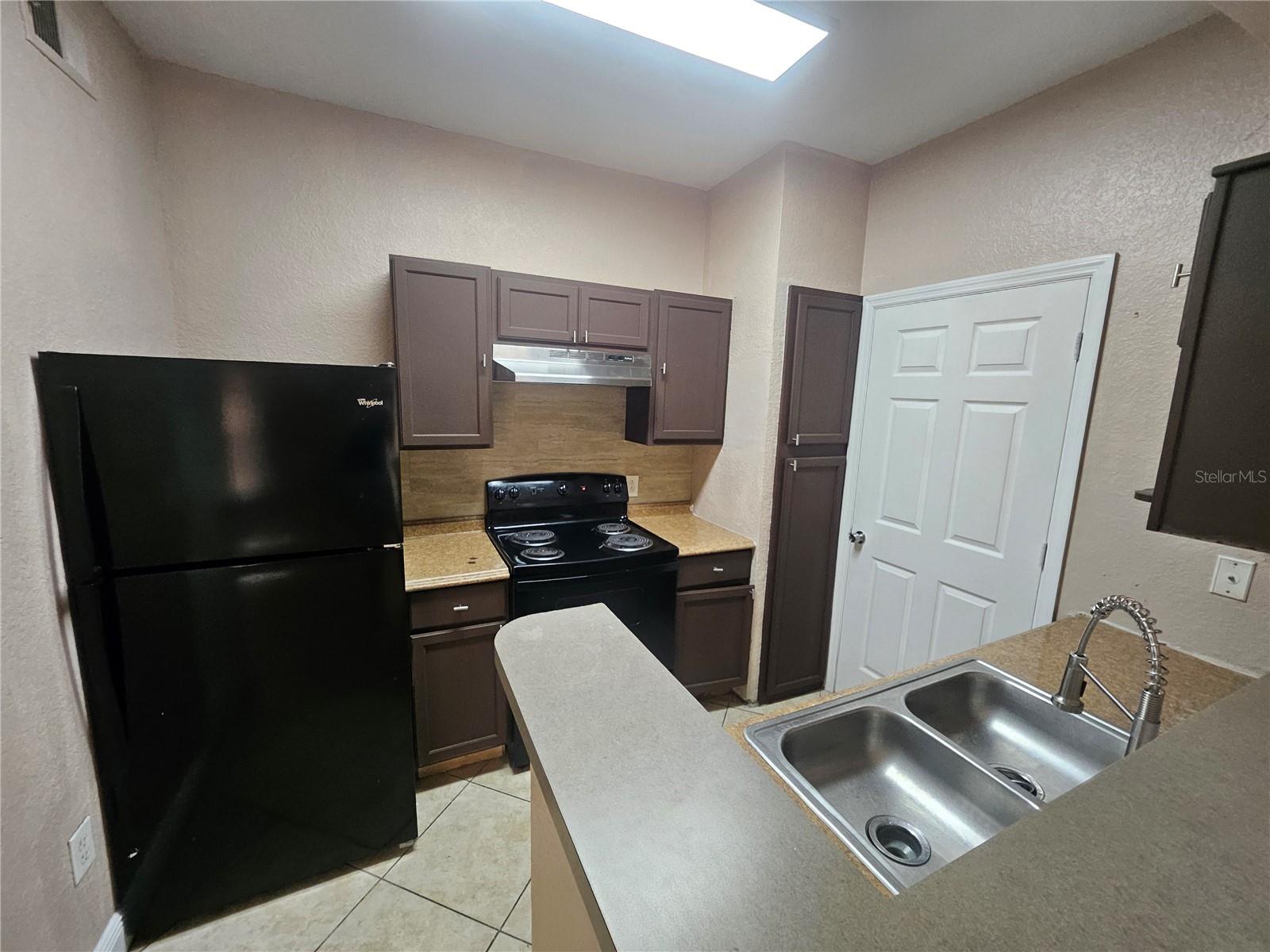 Image 14 of 33 For 5525 Pga Boulevard 4611