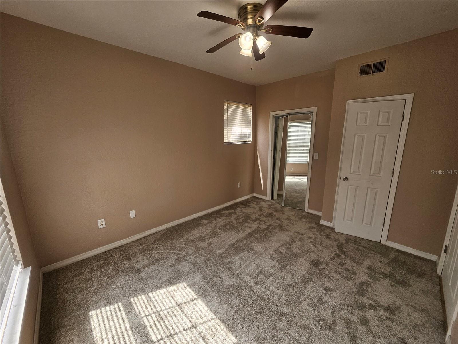 Image 22 of 33 For 5525 Pga Boulevard 4611