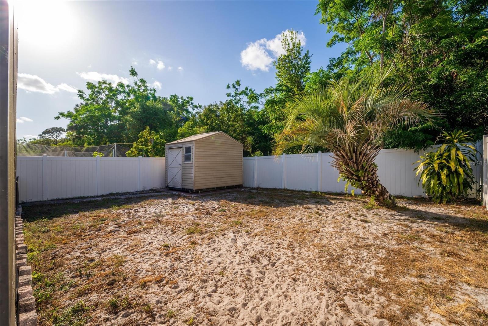 Image 31 of 45 For 9911 Dean Cove Lane
