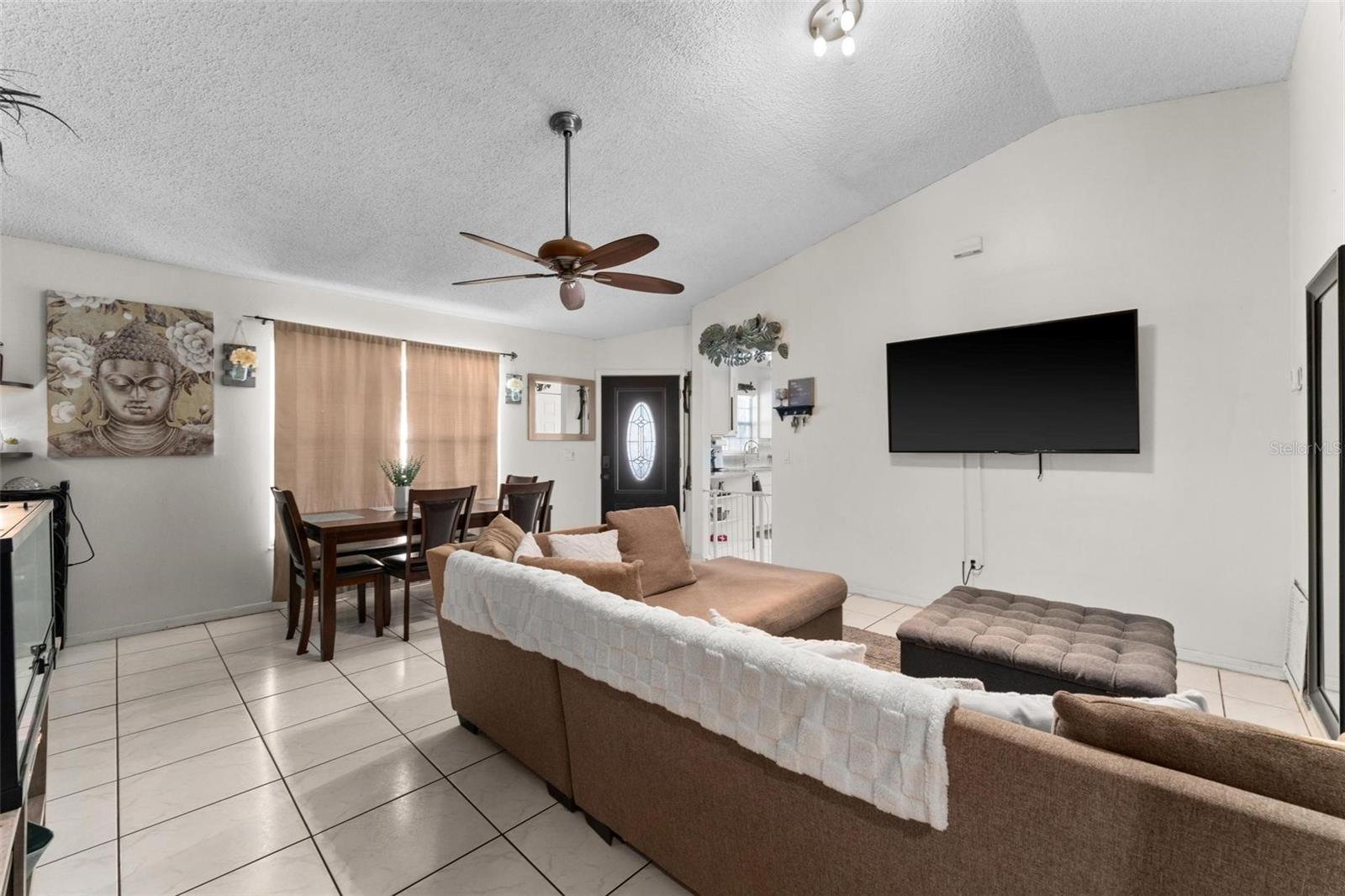 Image 4 of 45 For 9911 Dean Cove Lane