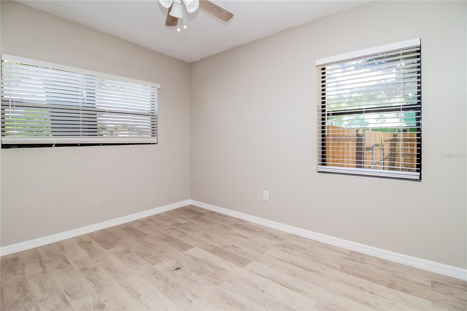Image 12 of 16 For 579 Lake Avenue