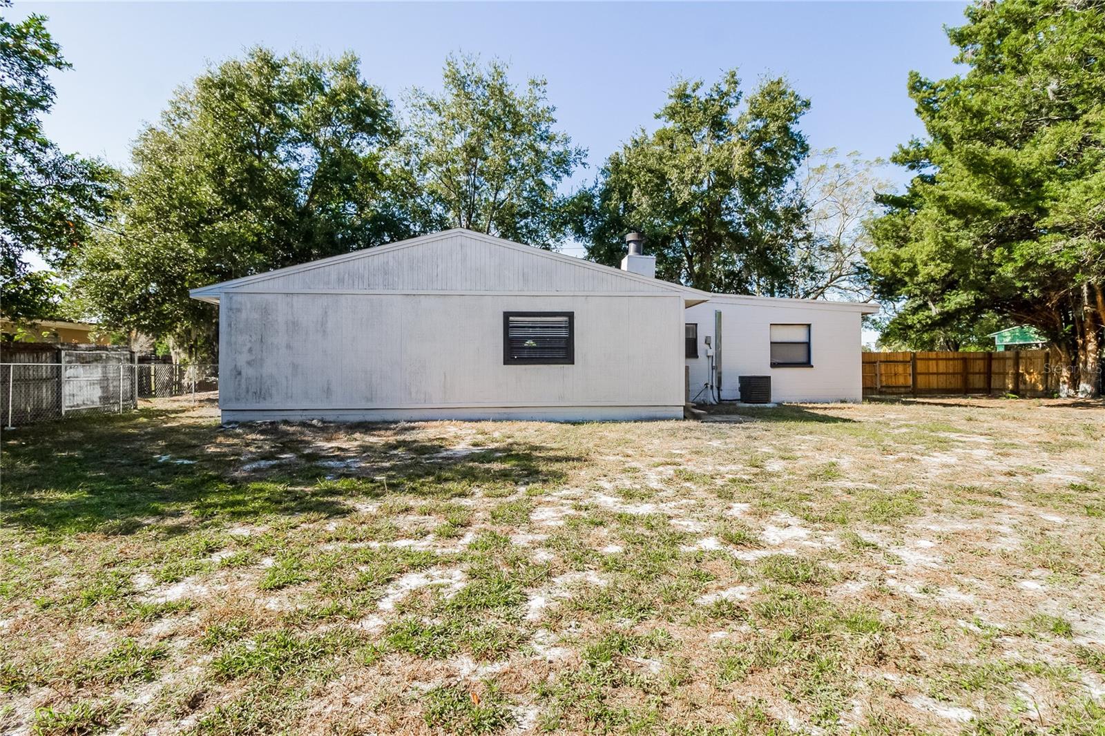 Image 16 of 16 For 579 Lake Avenue