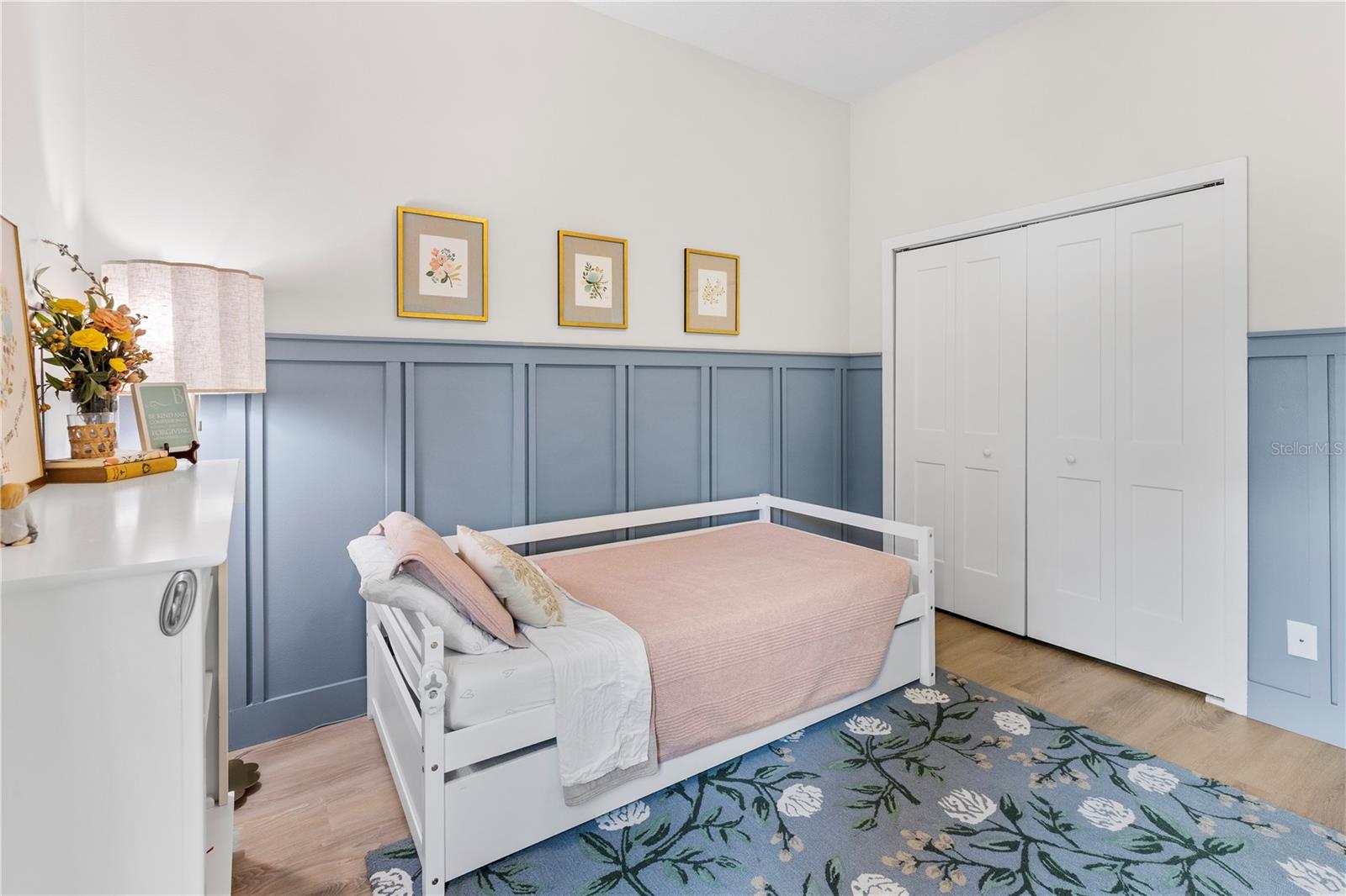Image 21 of 37 For 1667 Spring Loop Way