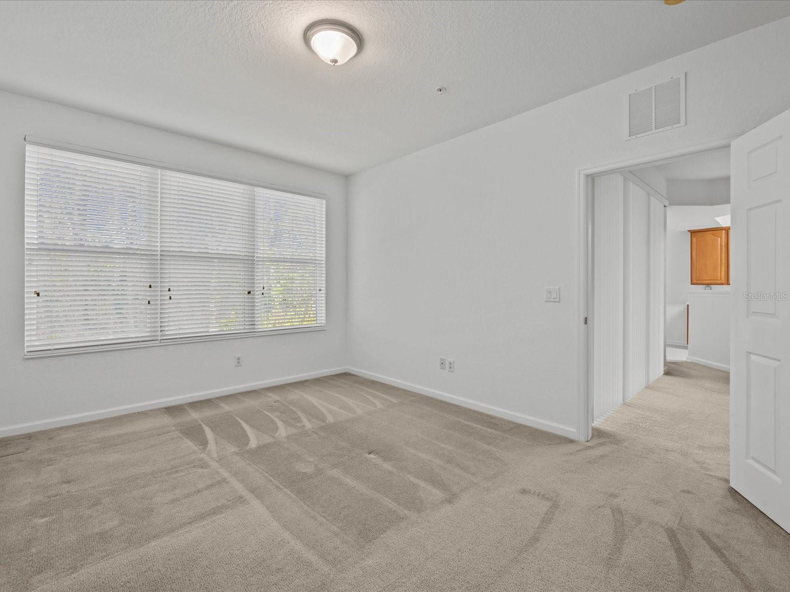Image 15 of 38 For 8338 Quimby Circle