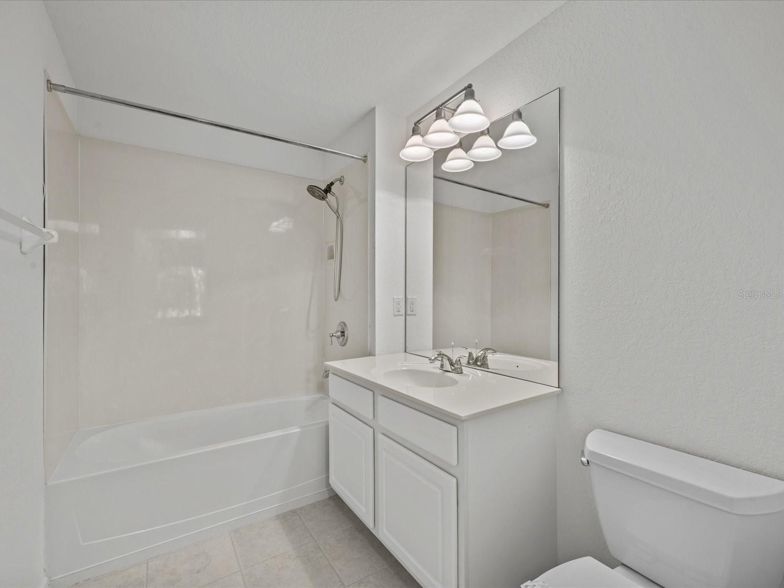 Image 20 of 38 For 8338 Quimby Circle