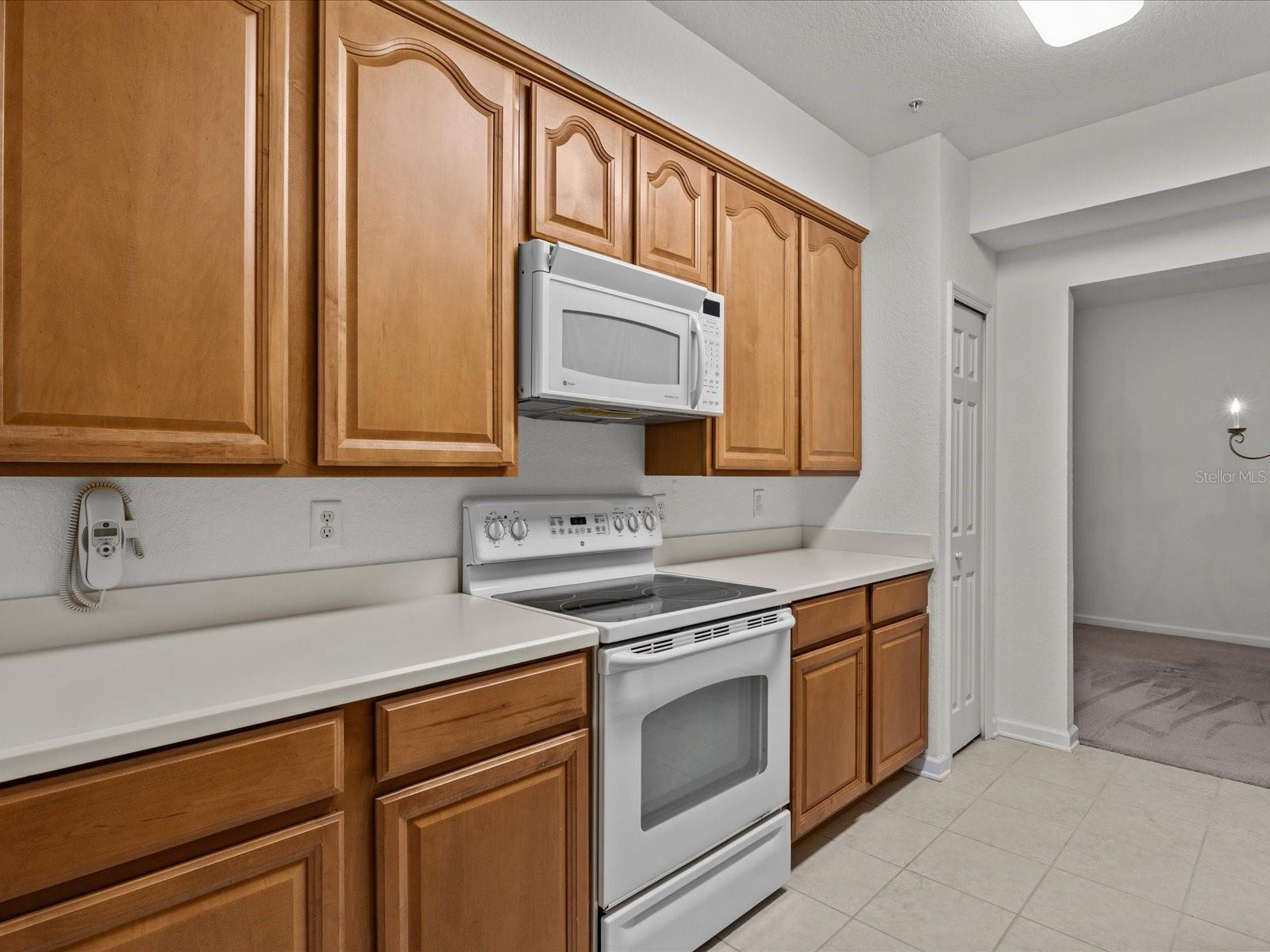Image 7 of 38 For 8338 Quimby Circle