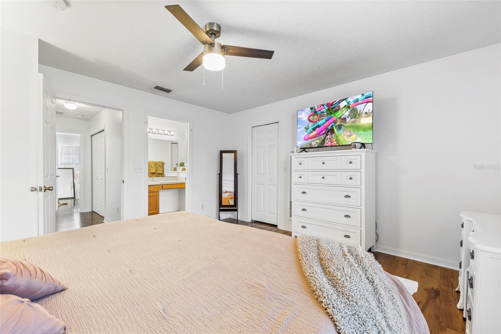 Image 20 of 28 For 725 Cresting Oak Circle 117