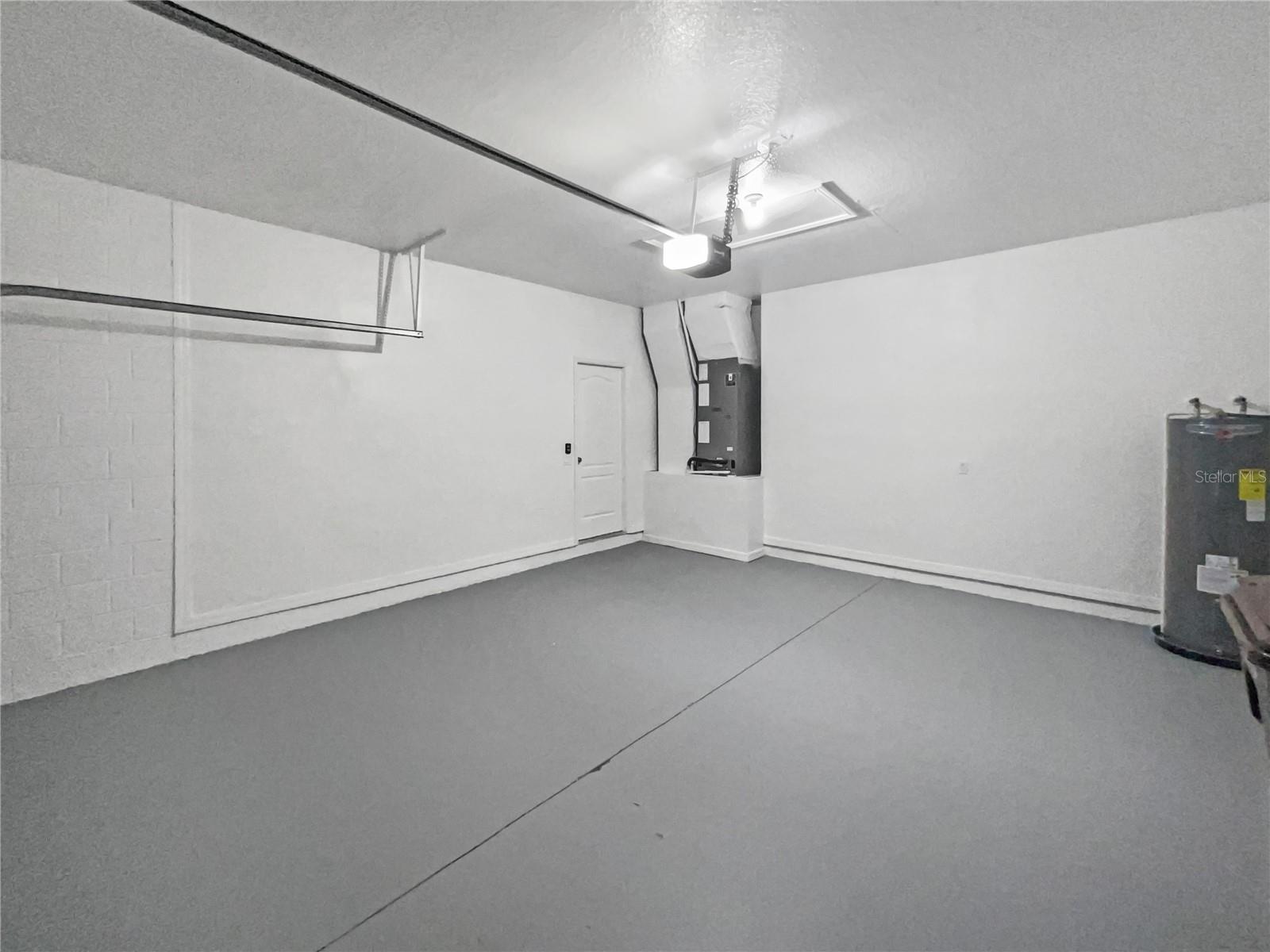 Image 14 of 31 For 1123 Hacienda Circle