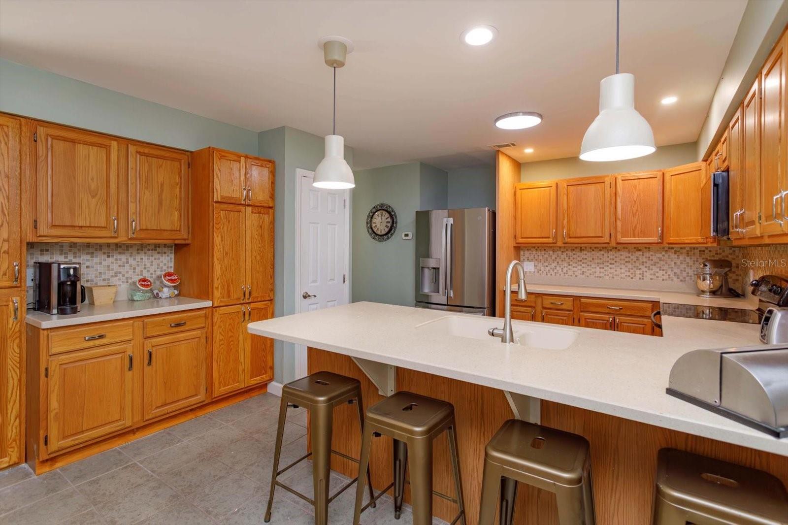 Image 11 of 28 For 7254 Della Drive