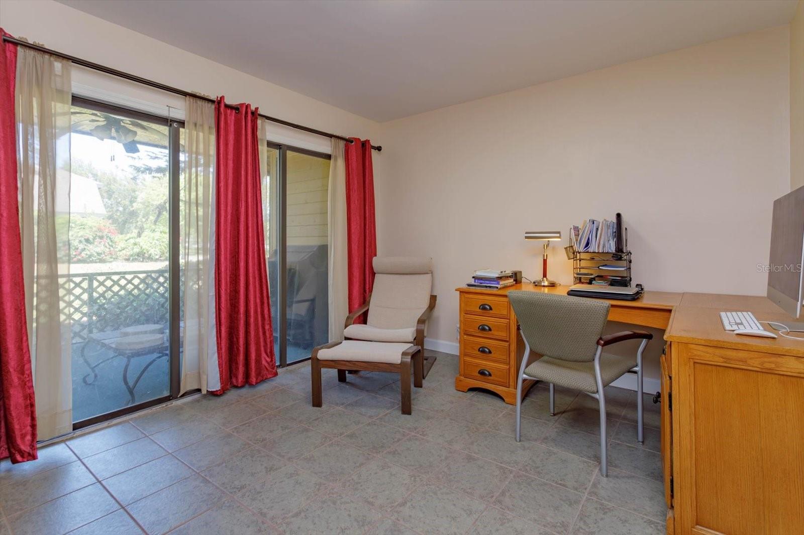 Image 15 of 28 For 7254 Della Drive